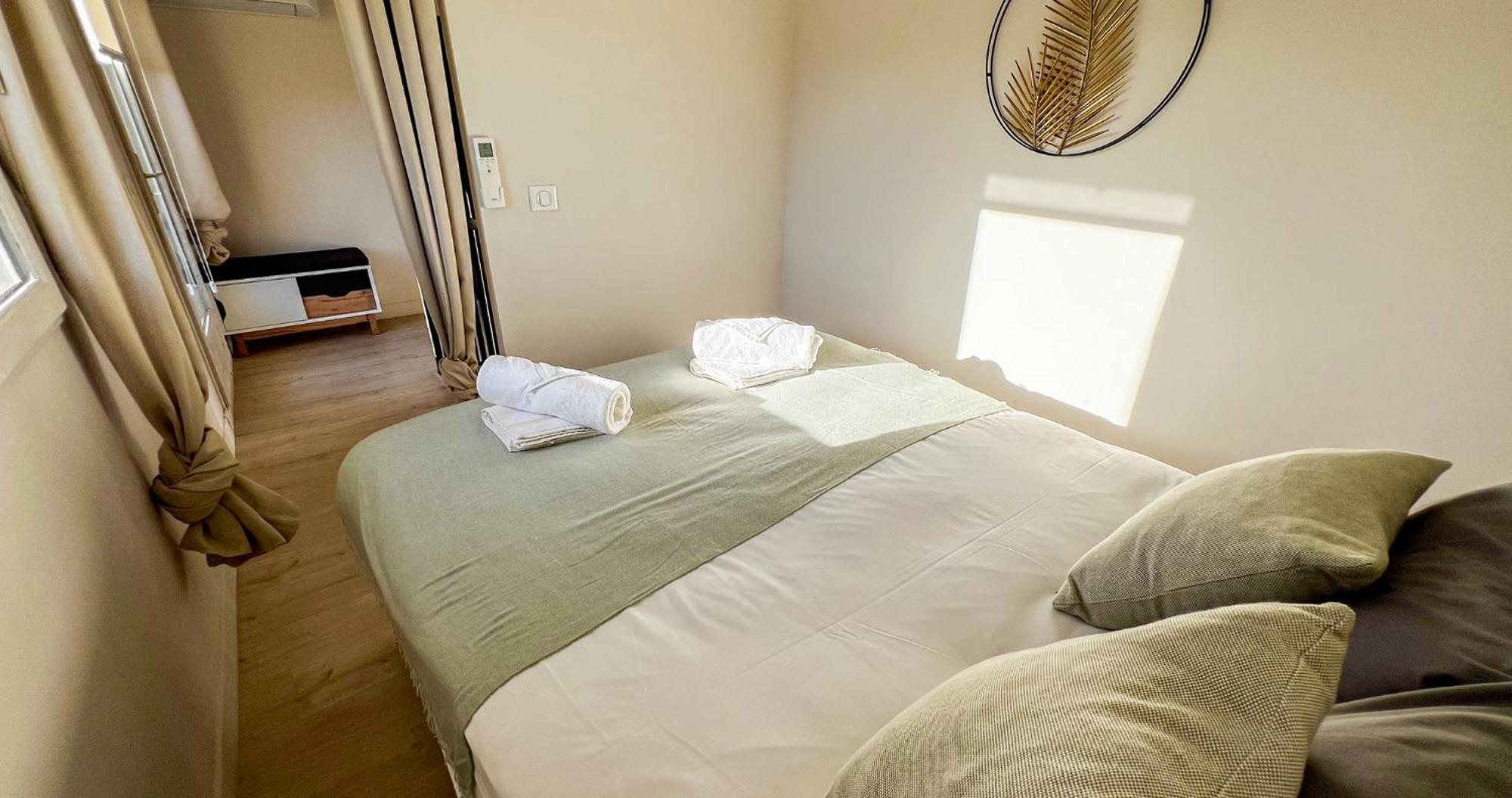 Ac - Private Exterior - Au Pied Du Palais Des Papes! Apartment Avignon